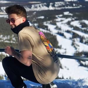 Meet your Posher, Luke